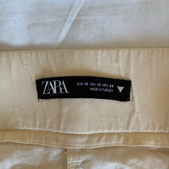 Zara paperbag shorts - Picture 4 of 4